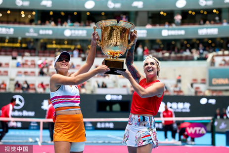 沿途的群众 沿途的群众