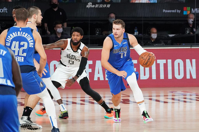 在比赛场上 在比赛场上