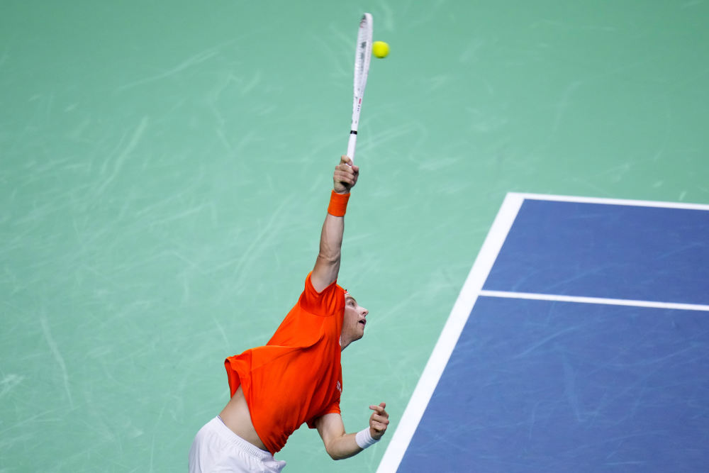 赞助与全球 赞助与全球